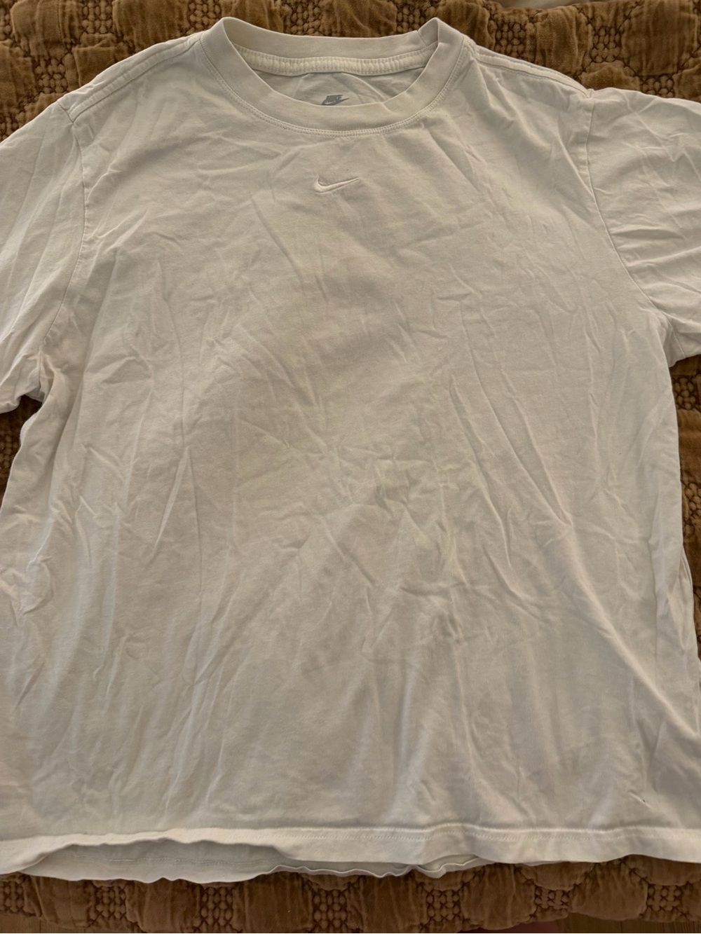 Nike Men’s White Crew Swoosh Short Sleeve T-Shirt